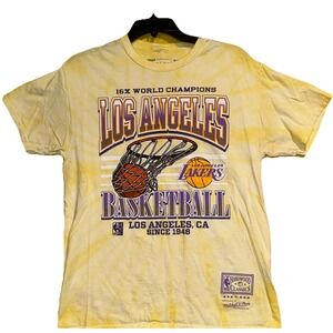 Men's Vintage Los Angeles Lakers T-Shirt Mitchell & Ness Size Med Yellow Tye Die